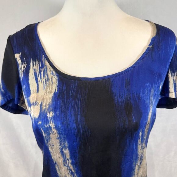 Banana Republic beautiful blue abstract print Silk top size XS - Picture 2 of 6